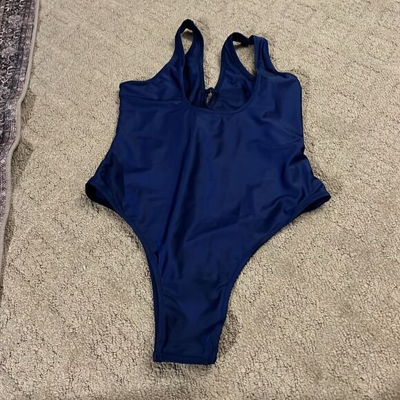 Navy Blue One-Piece Swimsuit NWOT Size XL - Picture 4 of 7